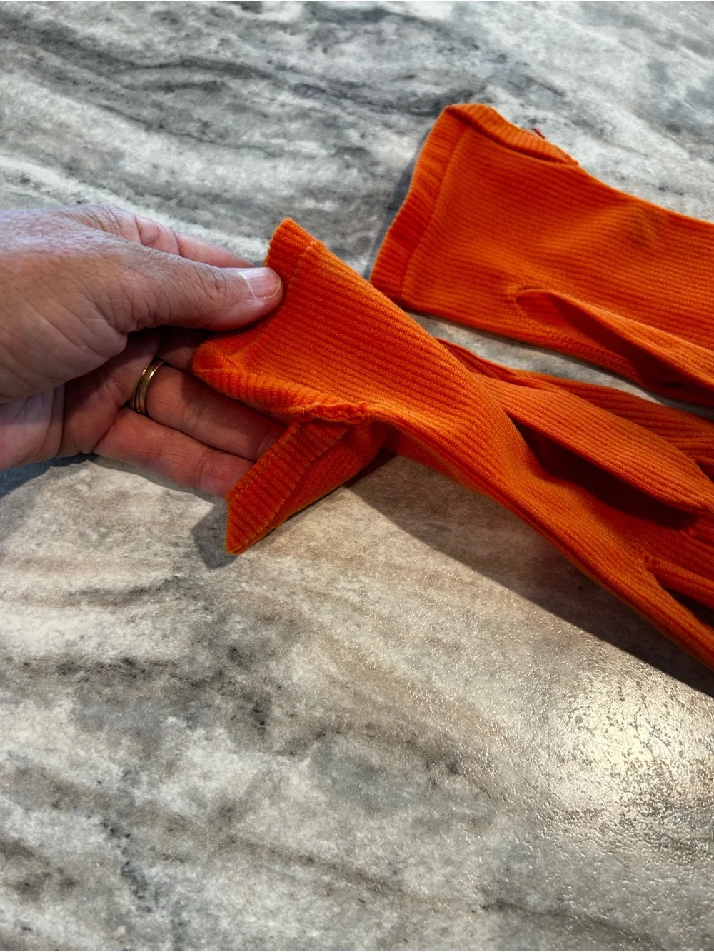 Vintage 1950’s Orange Ribbed Gloves